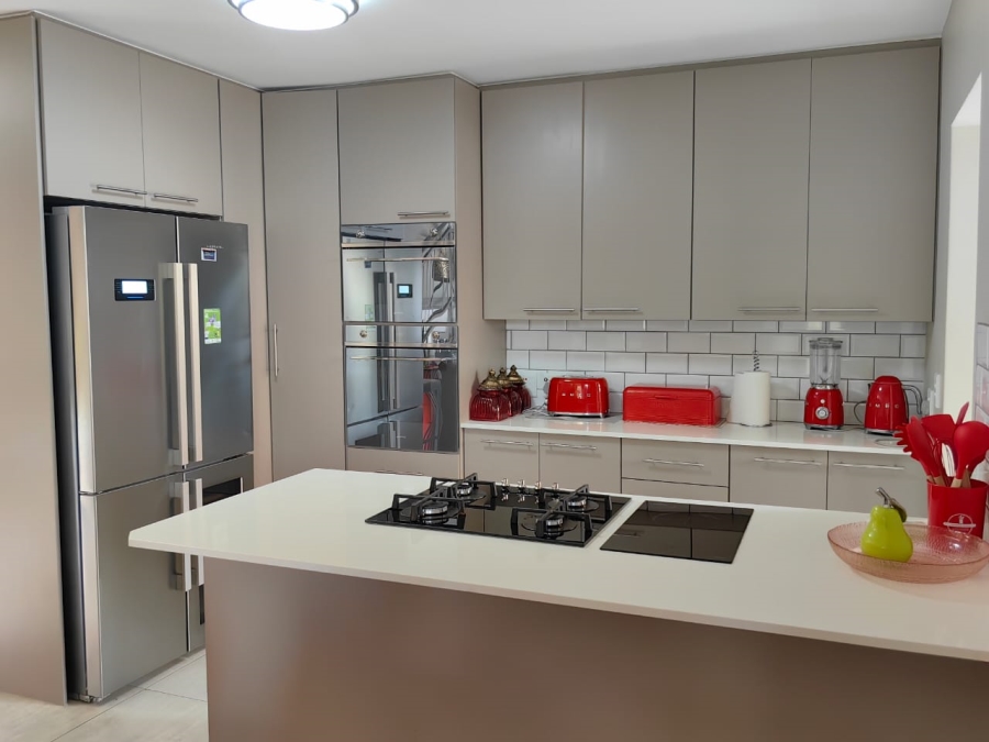 To Let 3 Bedroom Property for Rent in La Camargue Private Country Estate North West